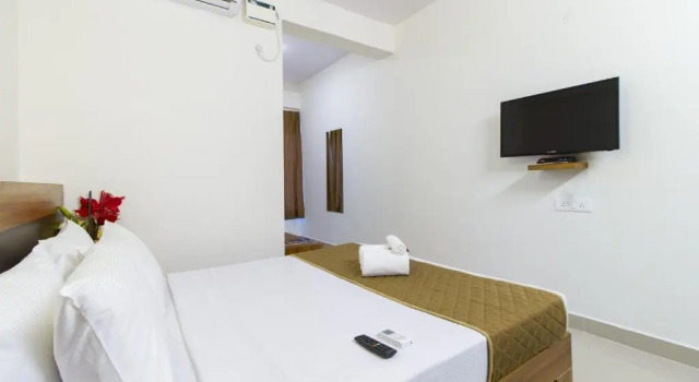 Номер Deluxe Sanctum Suites Whitefield Bangalore