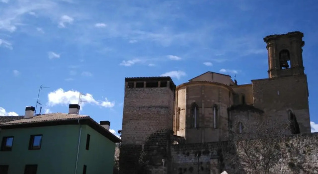 Agora Hostel, Book Hostel Hotels in Estella with Parking, Parking