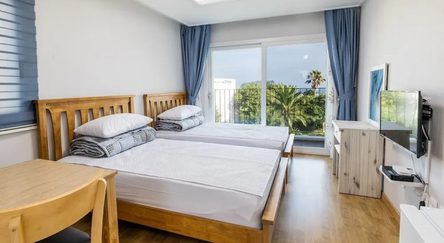 Двухместный номер Standard с балконом Jeju Bada Wi Olle Pension