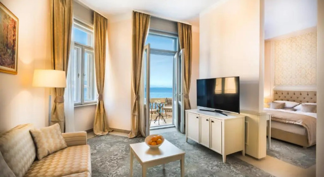 Полулюкс Hotel Bellevue - by Liburnia Hotels & Villas