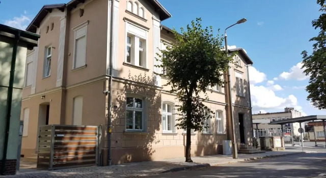 Apartament Parkowy Antresola, Забронировать Апартаменты/квартира Отели Гнезно с парковкой, рядом с Gniezno Cathedral, Парковка