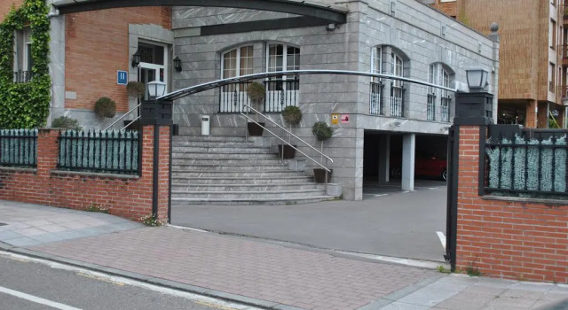 Hotel Gernika, Забронировать Отель Герника-и-Луно Urdaibai, рядом с Музей Ла-Пас-Герника