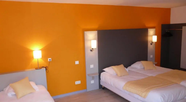 Трёхместный номер Comfort Hôtel de la baie de Paimpol