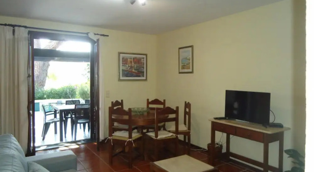 V2 Vilar Jardim Piscina Wifi, Rezervovat Apartmán Hotely v Sotavento s parkováním, Parkování