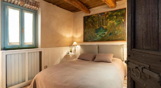 Cascina del Tempo Sospeso, Boek Hotel Hotels in Bogogno met parkeren, Parkeren