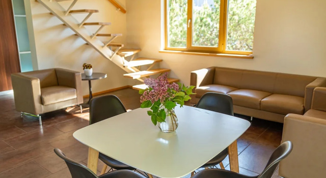 Villa Tennis, Varaa Villa Hotellit Pärnumaa pysäköinnillä, Pysäköinti