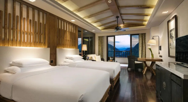 Двухместный номер Standard с балконом Hilton Sanqingshan Resort