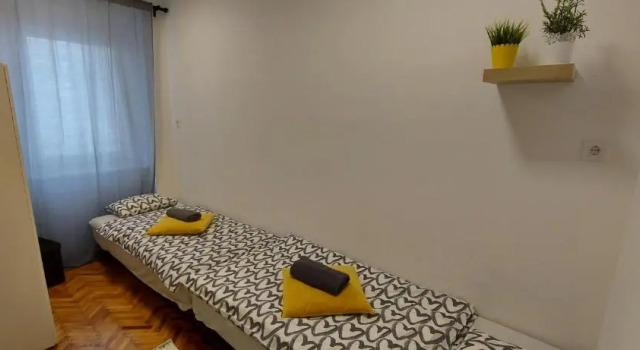 Апартаменты K21 party apartment hotel with inhouse ruin pub