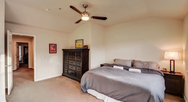 Вилла с 2 комнатами с балконом 3BR Downtown Townhome /w Stunning Balcony Views!