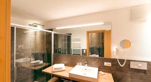 Полулюкс Hotel Foestlerhof