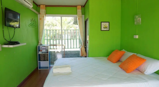 Thong Hug House Resort, Varaa Lomakeskus Hotellit North-Eastern Thailand pysäköinnillä, Pysäköinti