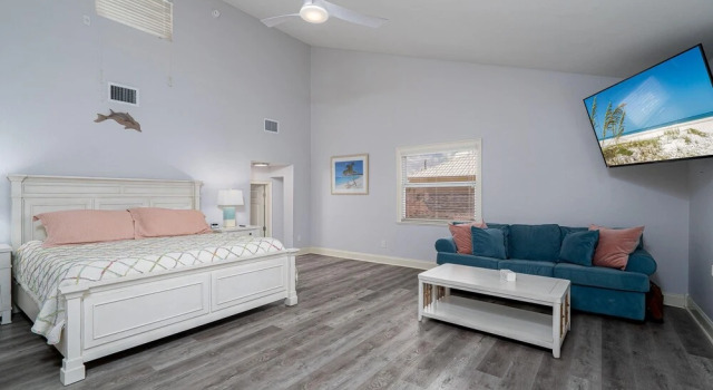 212 Palermo - Bliss on Palermo by Coastal Vacation Properties, Забронировать Отель Отели в центре Форт-Майерс-Бич, в центре
