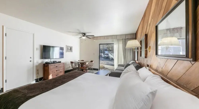 135 Bldg C 1 Bedroom Condo, Забронировать Апартаменты/квартира Траки Скво-Вэлли, рядом с West End Beach