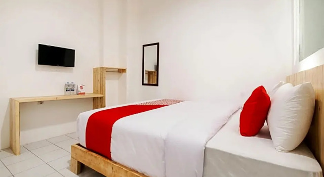 Номер Standard Griya Aneka Malioboro Yogyakarta Mitra RedDoorz