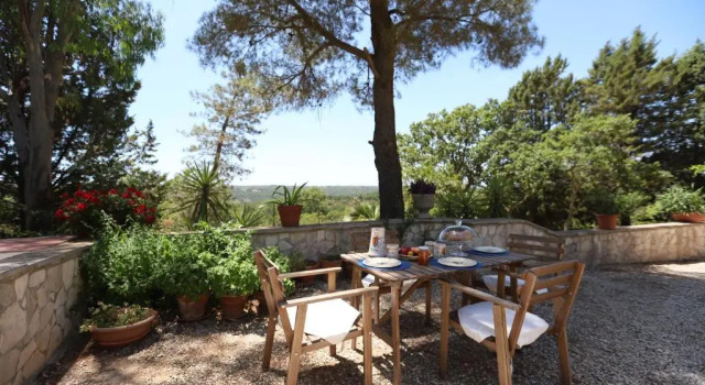 Trulli Tauro Country House con idromassaggio, Buchen Sie Villa Monopoli Metropolitanstadt Bari