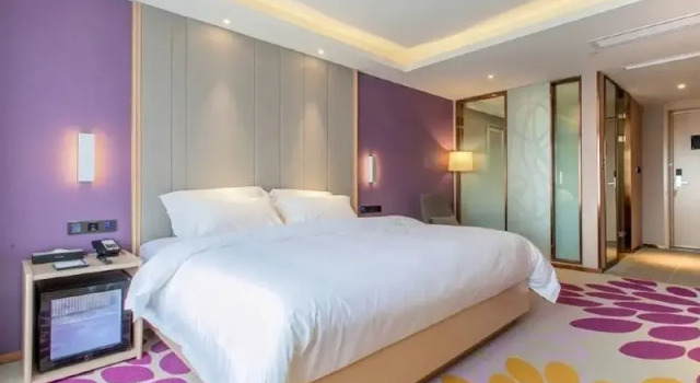 Lavande Hotel Wuhan Optics Valley Plaza