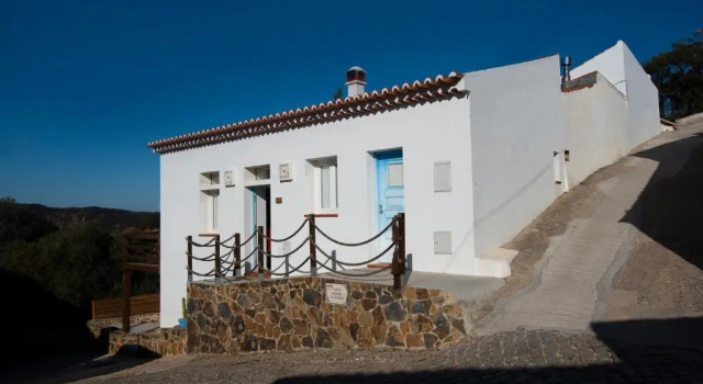 Коттедж Valley house Aljezur old town