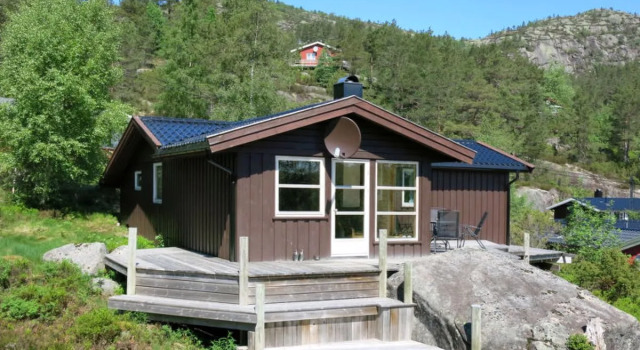 Sessabu (SOW074), Buchen Sie Hotel Aseral Agder