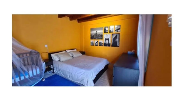 Lovely 1-bedroom rental with ensuite and parking., Boek Hotel Germasogeia 