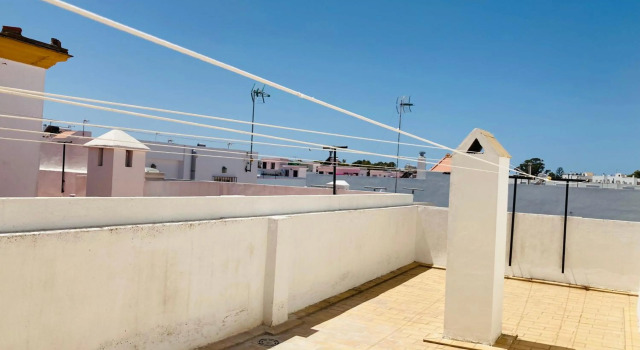 Nuevo Apartamento Conil WIFI y AIRE AC SOLO PAREJAS O FAMILIAS