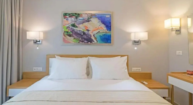 Апартаменты с 3 комнатами с балконом и с видом на море Sonja Apartments
