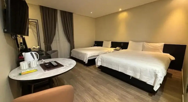 Номер Deluxe Cheonan K Hotel