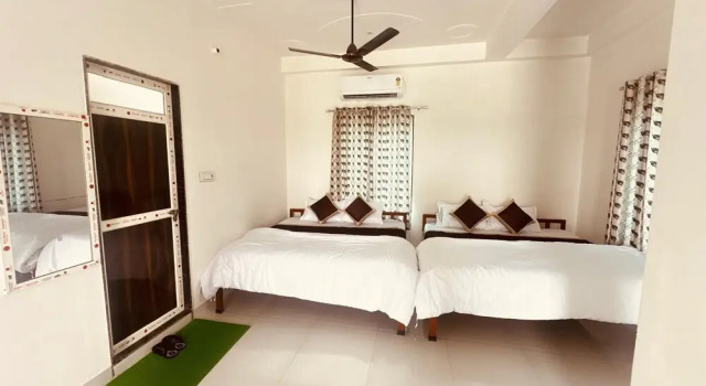 Номер Comfort Shyam resort