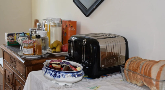 Holly House, Забронировать Отель Отели Сеттл 3 звезды, 3*