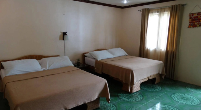 Whites and Greens Beach Resort