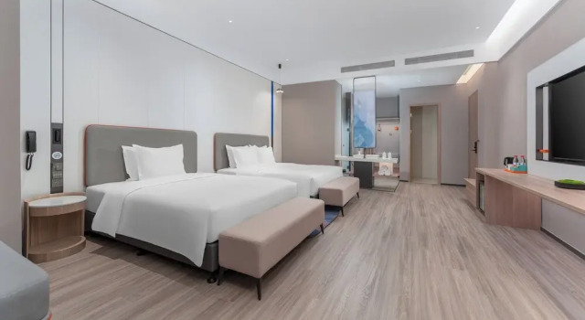 Holiday Inn Express Wuhan East Lake by IHG, Varaa Hotelli Hongshan District 