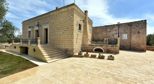 Masseria La Maesta' 1511, Book Vacation Home Hotels in Sannicola with Breakfast, Breakfasts