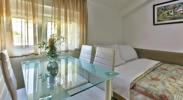 Апартаменты Deluxe с 2 комнатами Villa Velzon Guesthouse