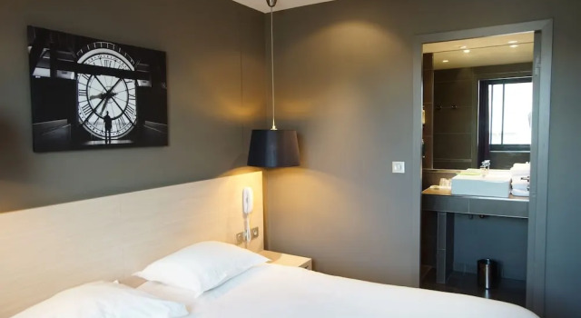 Klasik çift kişilik oda Hotel De France