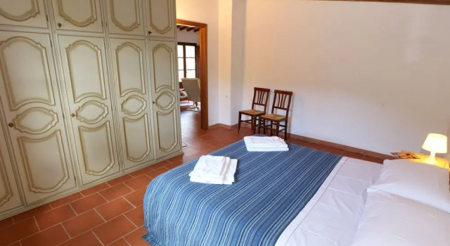 Soothing Holiday Home in Castelnuovo dei Sabbioni With Pool