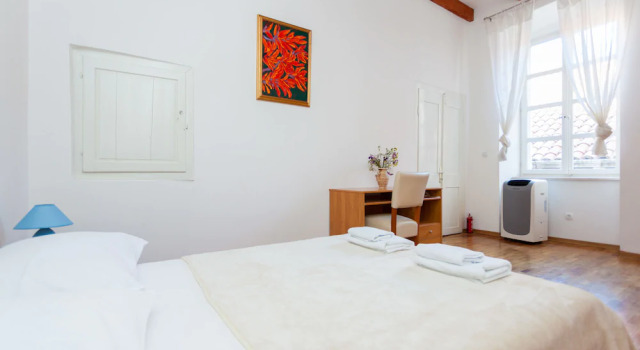 Apartment Ermineous A34