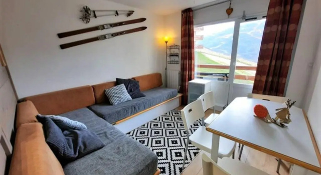 Appartement Les Menuires, 2 pièces, 4 personnes - FR-1-452-200