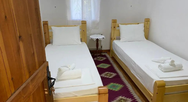 Двухместный номер Standard Alpeta Agrotourism & Winery - Roshnik , Berat