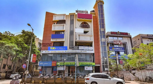 Hotel Max Inn By FabHotels, Varaa Hotelli Naroda Gujarat