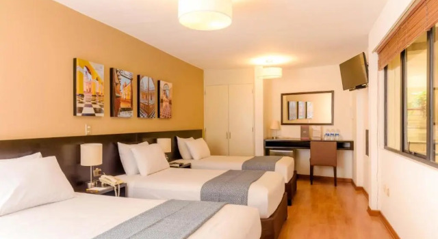 Трёхместный номер Standard Girasoles Hotel