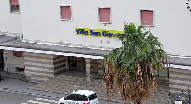 Perla del Sud, Buchen Sie Hotel Villa San Giovanni Kalabrien