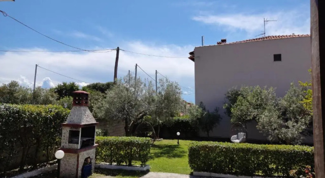 Elina House 2, Book Hotel Nikiti 