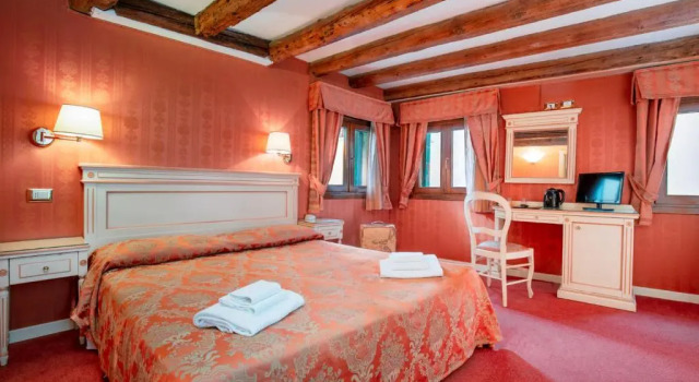 Трёхместный номер Classic Lanterna Di Marco Polo