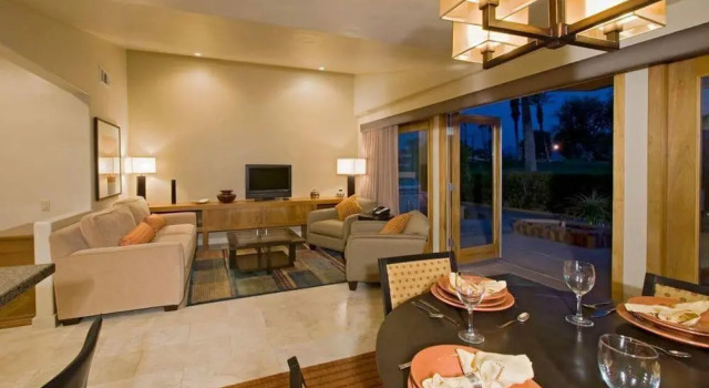 The Dunes Club, Buchen Sie Hotel Bermuda Dunes Coachella Valley
