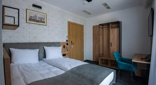 Двухместный номер Classic с балконом Hotel Polonia PARK Medical Center & Spa Restauracja Polonia & SKY Bar
