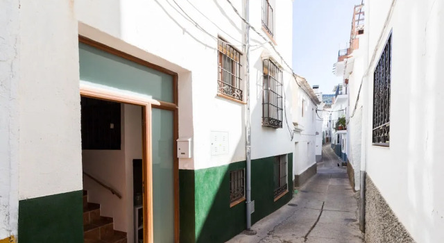 Casa Las Estrellas, Varaa Lomakoti Mökit kohteessa Albunuelas, Mökki