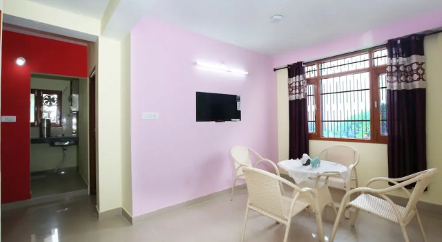 OYO 9106 Home 1 BHK ISBT Shimla, Забронировать Отель Отели штата Химачал-Прадеш 3 звезды, 3*