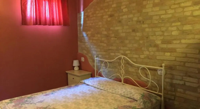 Dedicato A Te, Book Hotel Montelupone Marche