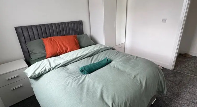 Cozy Burnley Retreat - 3 Beds, Забронировать Отель Отели Англии 3 звезды, 3*