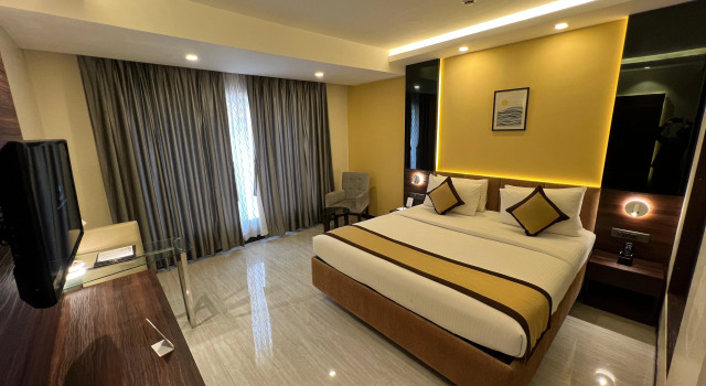 Golden Retreat, Prenota Hotel Baharampur West Bengal