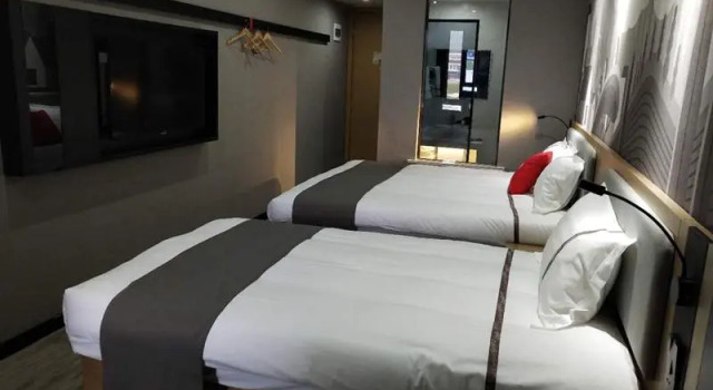 Thank Inn Hotel Shandong Tai'an High-Speed Railway Station, Prenota Hotel Taian 